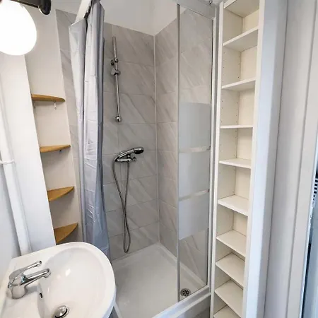 Jolie 25m2 Bien Equipe 2p - 20 * Parigi