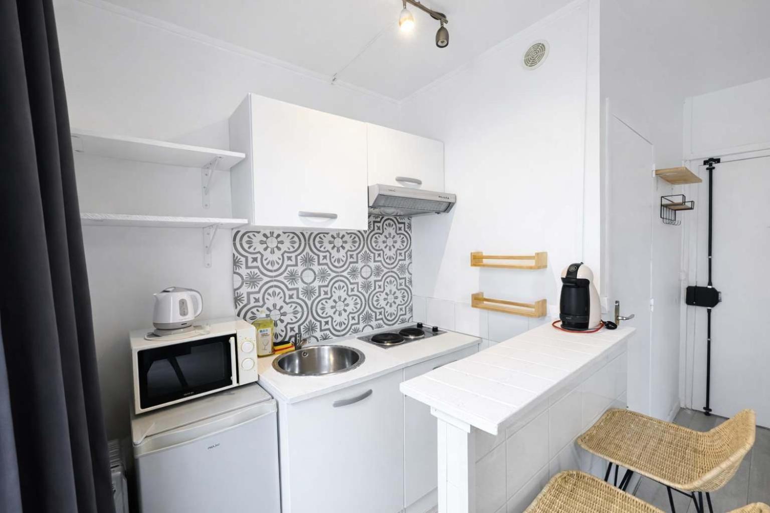 Appartamento Jolie 25m2 Bien Equipe 2p - 20 Parigi